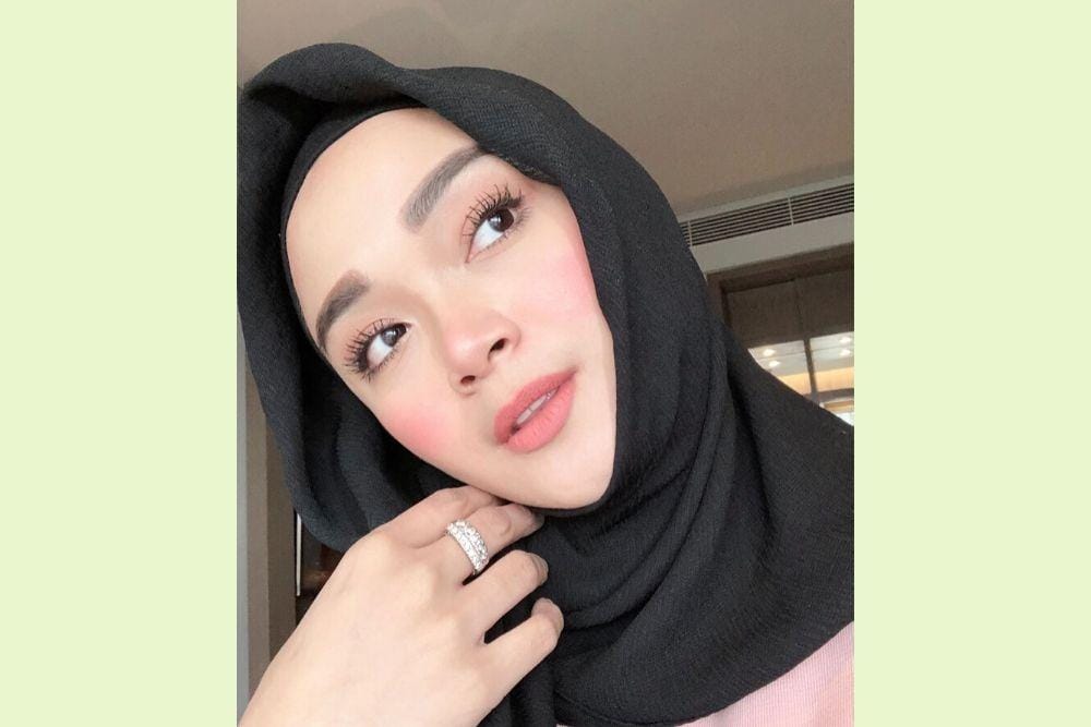 instagram.com/shezaidris