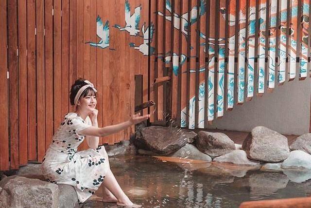 instagram.com/ cherrydreamy