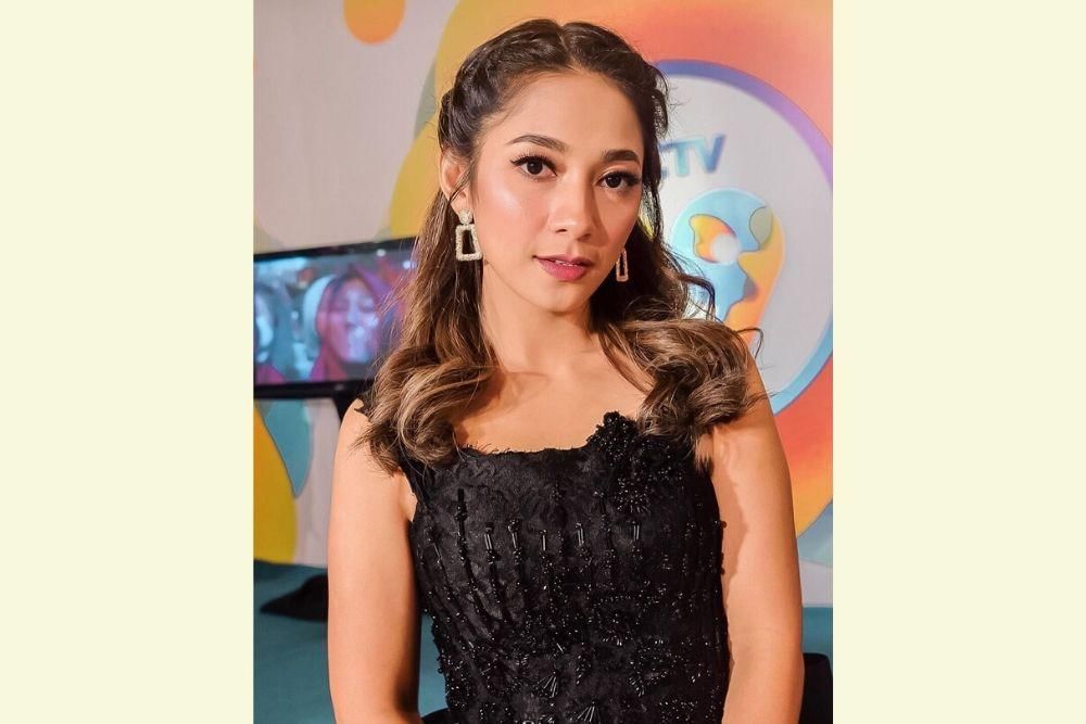 instagram.com/dindakirana.s/