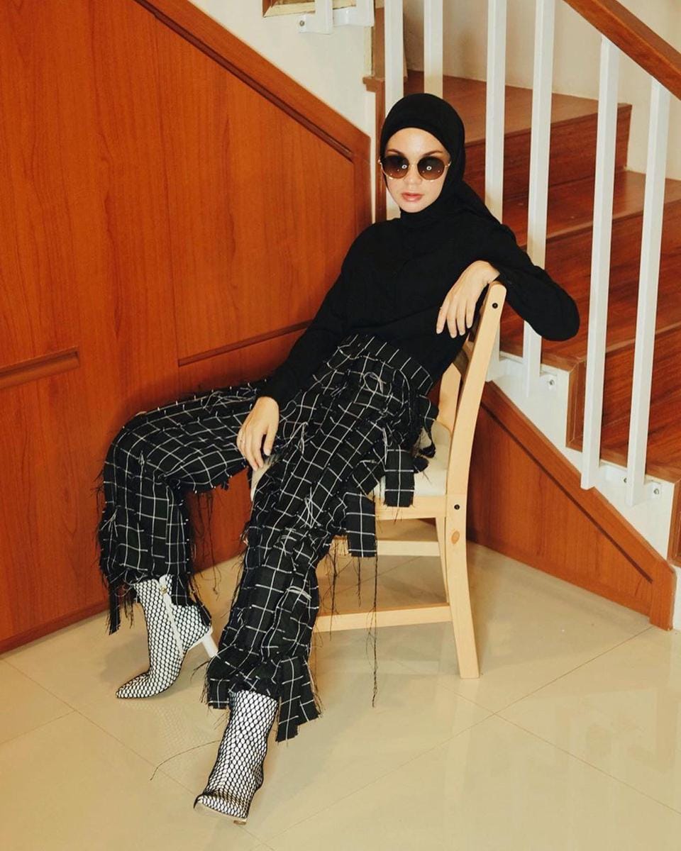 Instagram.com/tantrinamirah