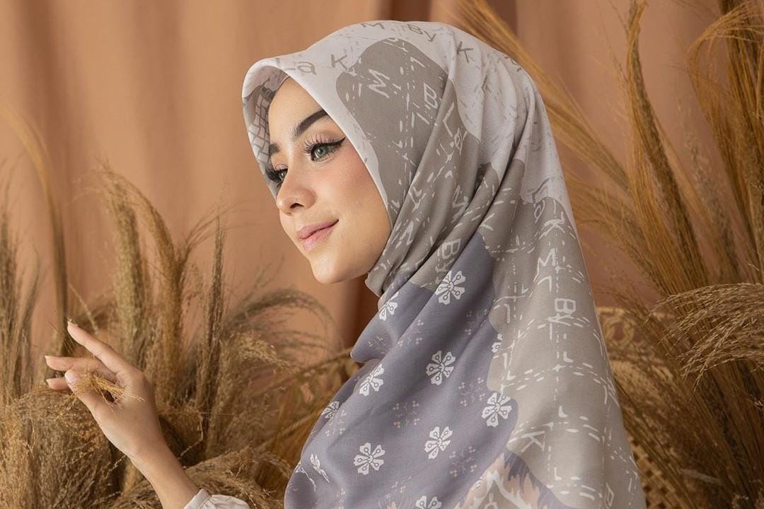 #PopbelaOOTD: Makin Manis Selama Ramadan dengan Kerudung Motif