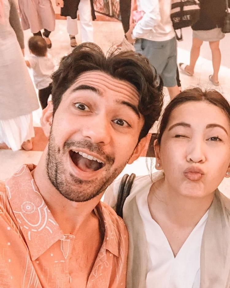 Instagram.com/jenniferarnelita