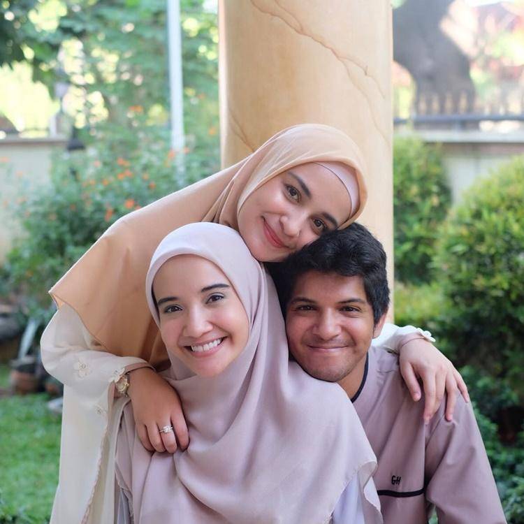 Instagram.com/shireensungkar