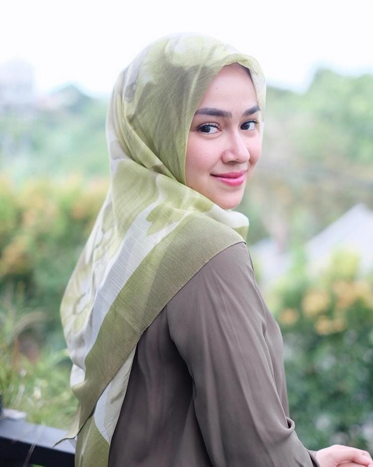 Instagram.com/aryanifitriana24