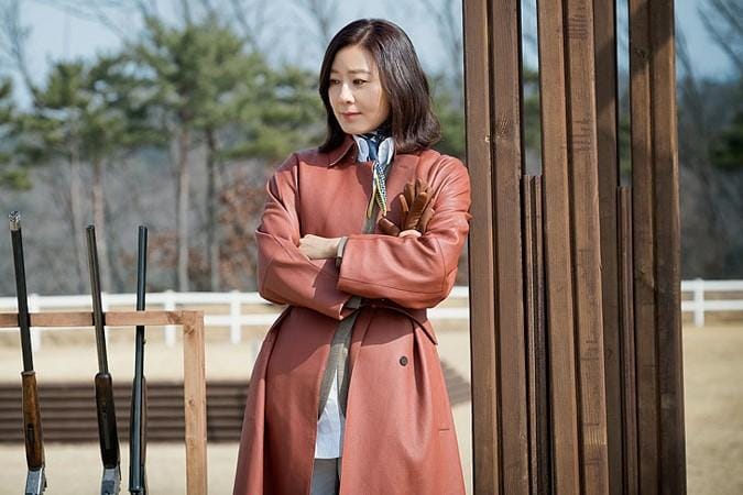 Gaya Classy Kim Hae-ae dalam Serial Korea The World of The Married