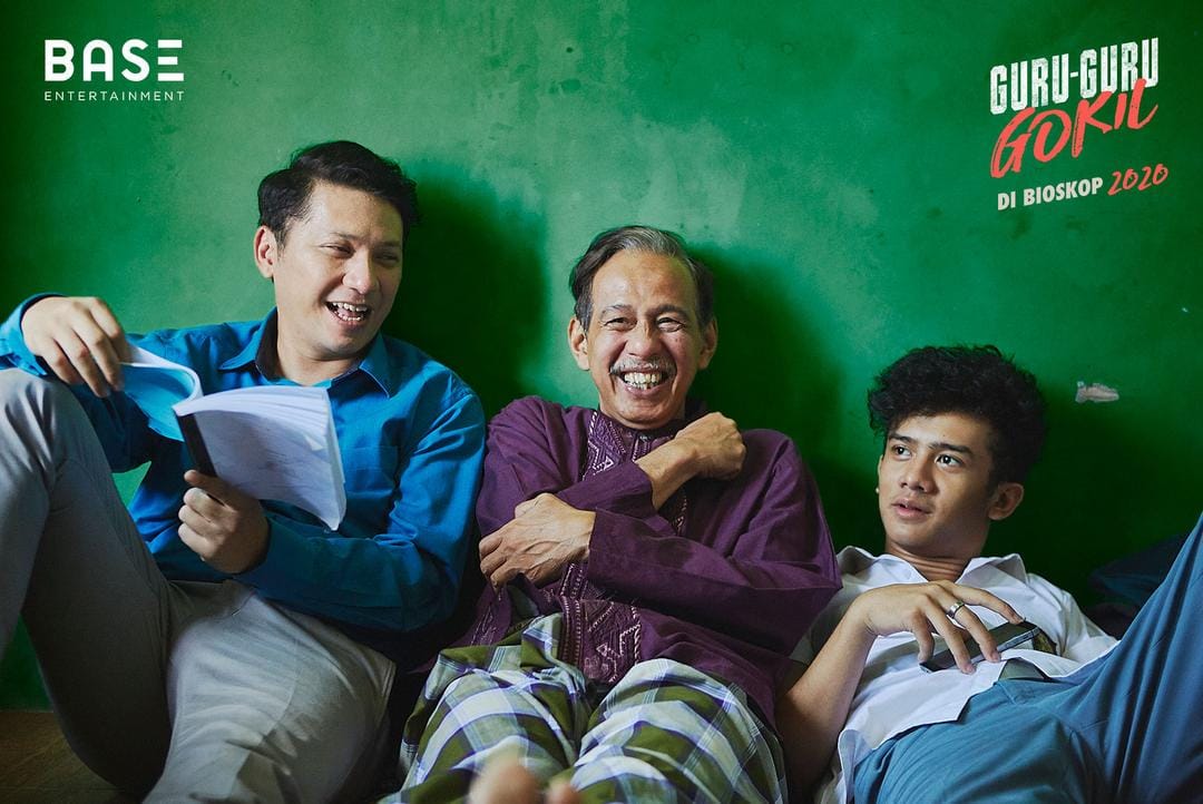 Dok. Base Entertainment