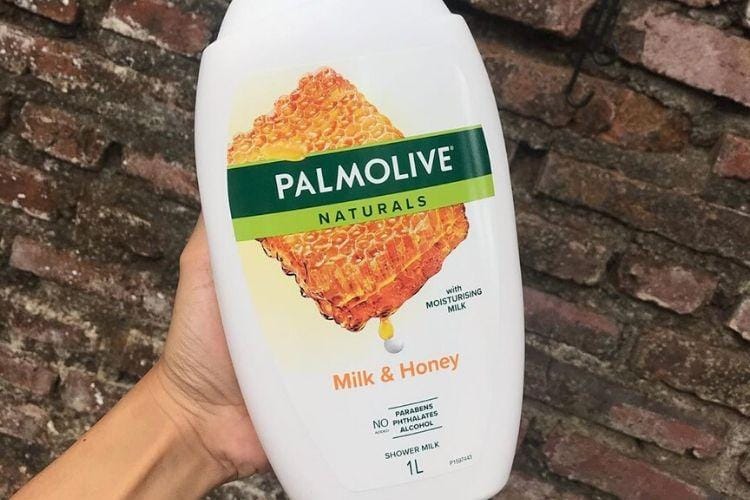 instagram.com/marchfee