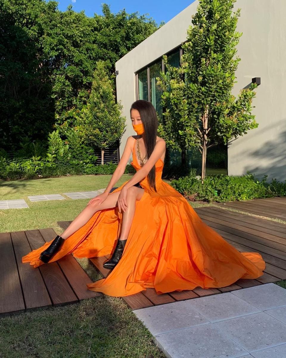 Instagram.com/verawang