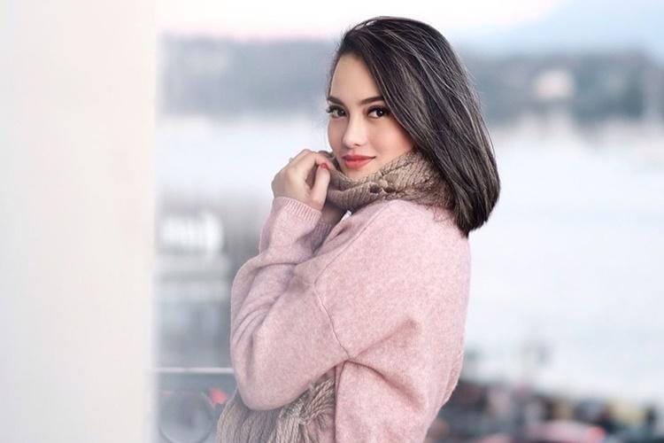 Setia, 7 Artis Ini Belum Menikah Lagi Setelah Suami Meninggal Dunia