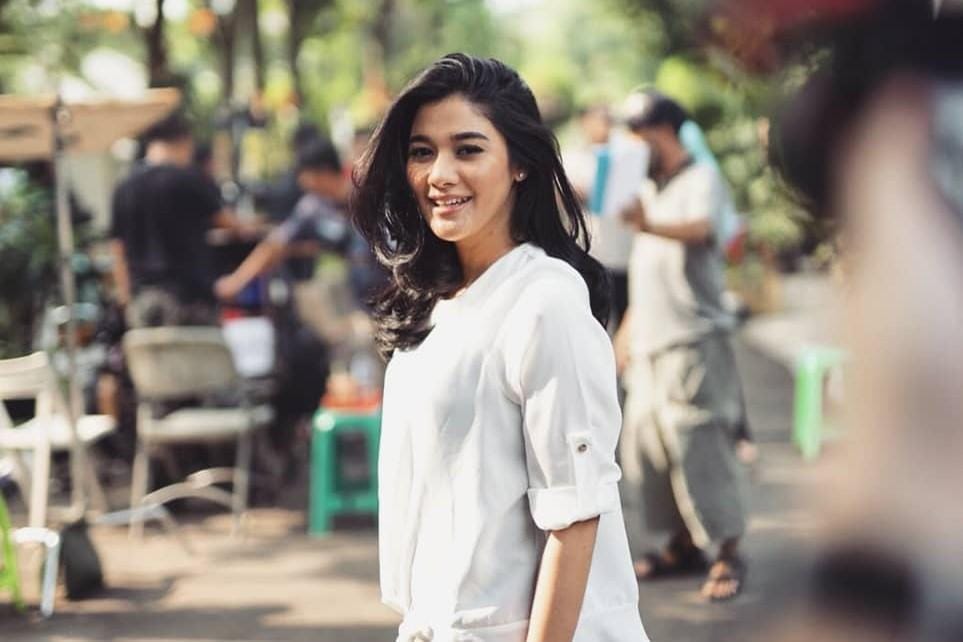 Intip Gaya Manis Naysilla Mirdad, Sang Ratu Sinetron di Era 2000an
