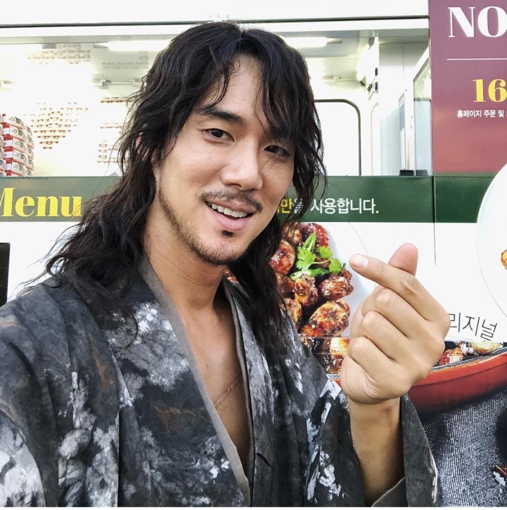 Instagram.com/yoo_yeonseok