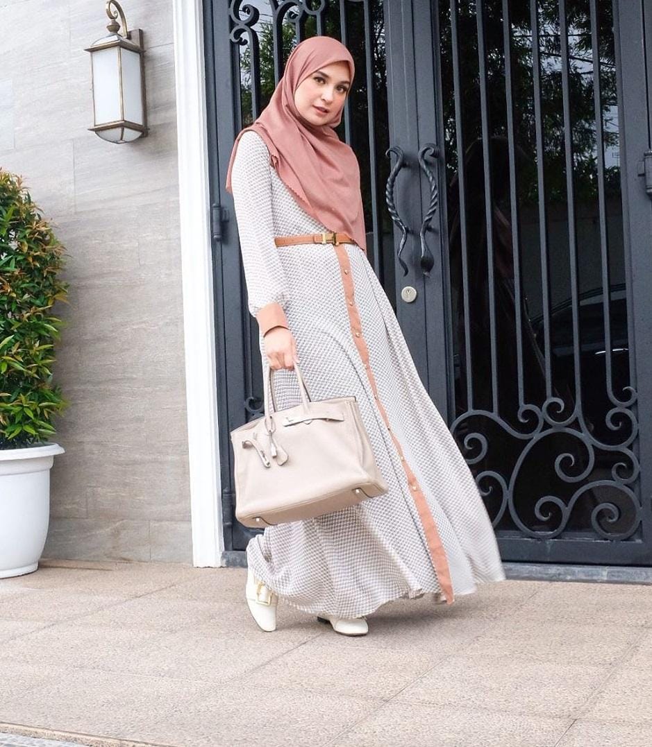 instagram.com/shireensungkar