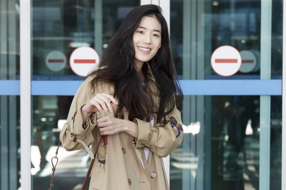 Deretan Gaya Kasual yang Bisa Kamu Tiru dari Jung Eun-chae