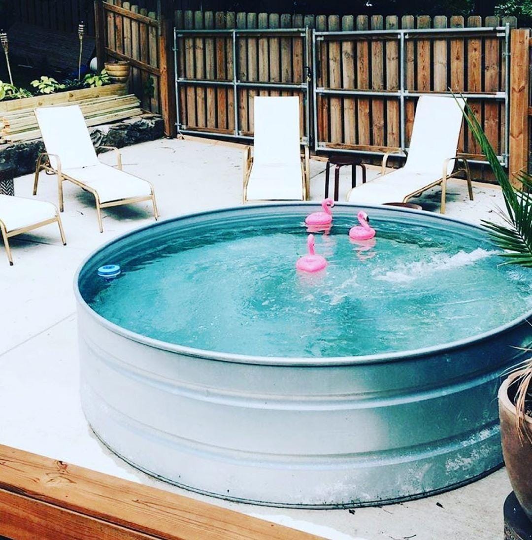 instagram / @claraszb