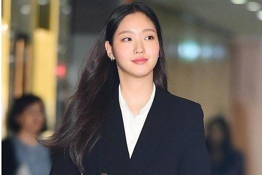 Gaya Kim Go Eun, Pasangan Lee Min Ho di Drama The King Eternal Monarch