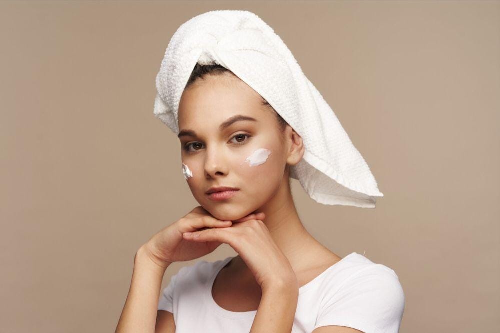 Yuk, Ketahui Ciri-ciri Skincare yang sudah Kedaluwarsa!