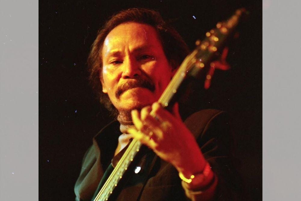 Meninggal Dunia, Ini 8 Lagu Terbaik Benny Likumahuwa