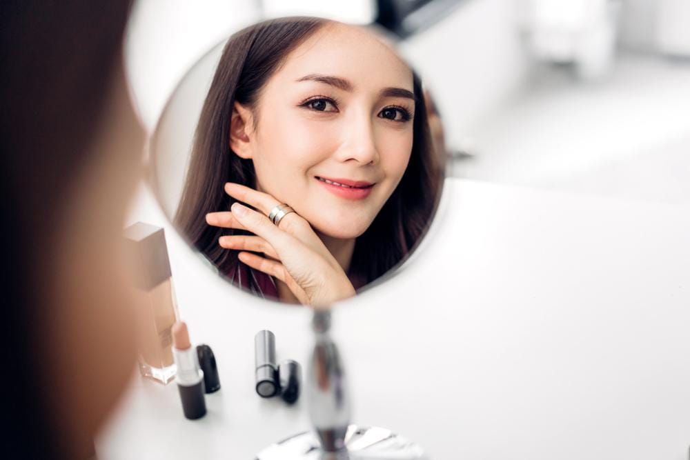 Shutterstock/Art_Photo