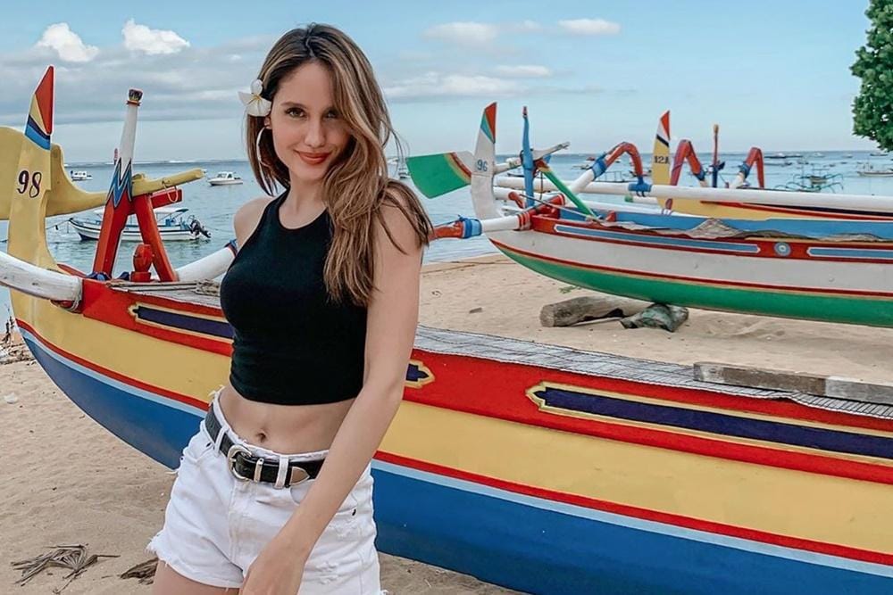 Instagram.com/claurakiehl