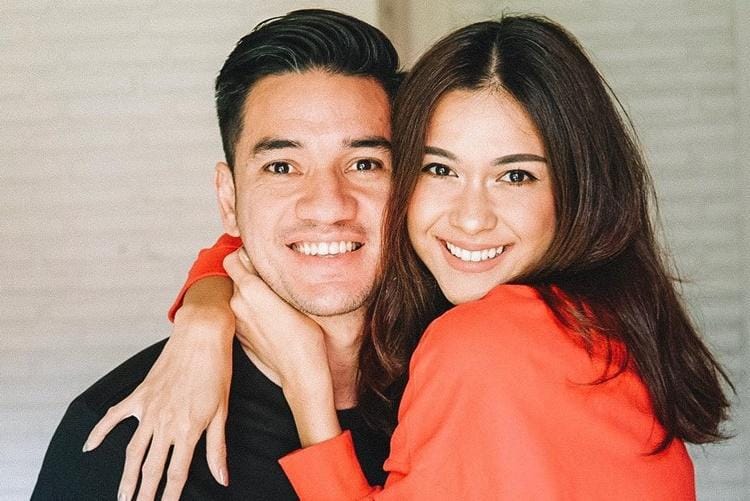 Menikah dengan Blasteran, 10 Artis Indonesia Ini Hidup Harmonis