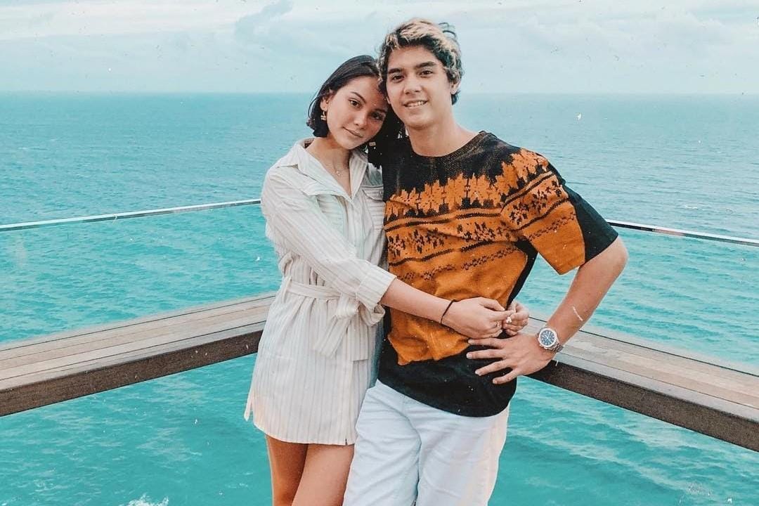 Dikabarkan akan Menikah, Ini Gaya Mesra Al Ghazali dan Alyssa Daguise