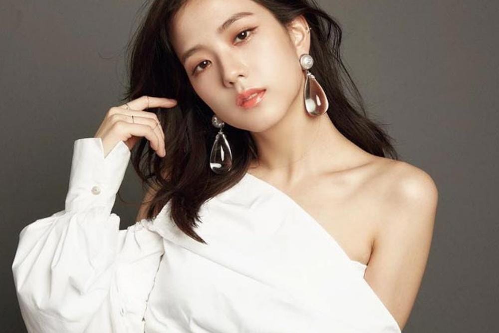 5 Idol Tampan Ini Kabarnya 'Dekat' dengan Jisoo 'BLACKPINK'