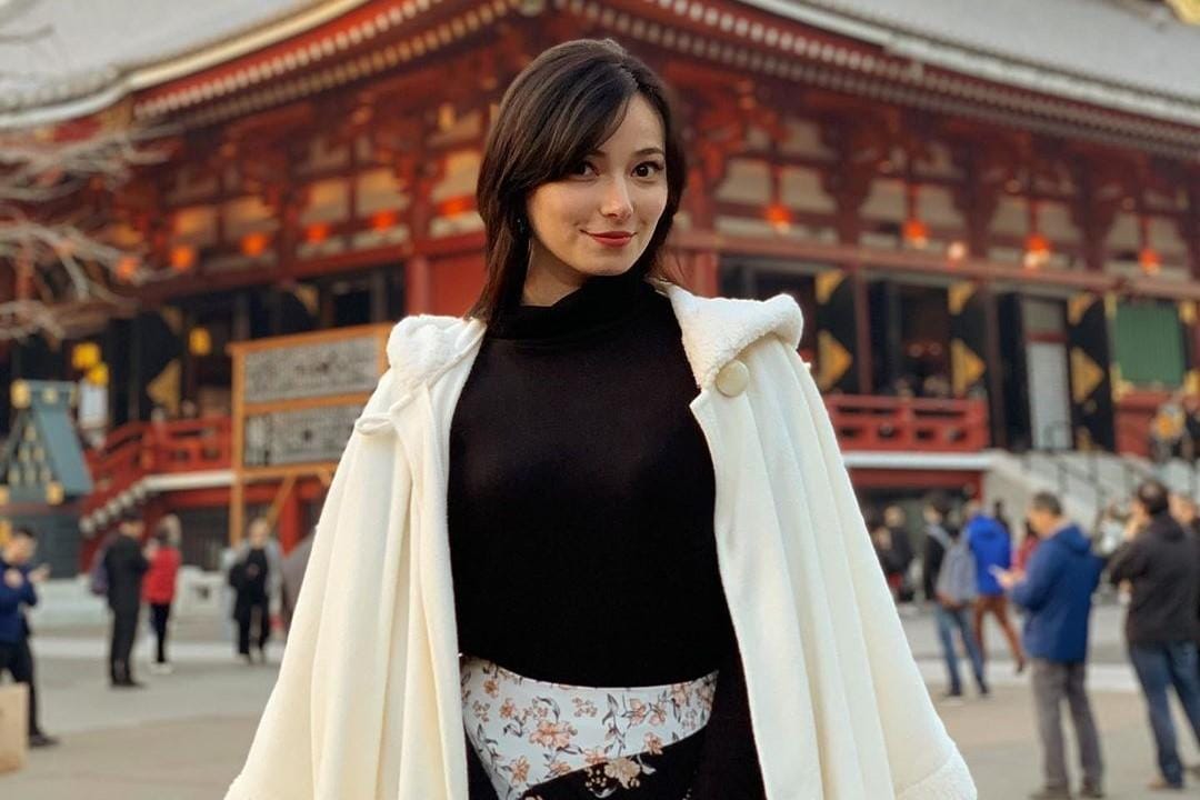 Nggak Banyak yang Tahu, Artis Kece Ini Ternyata Punya Darah Betawi