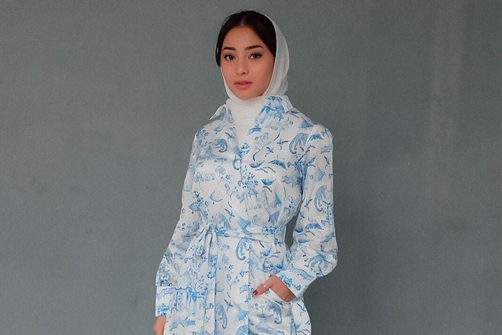 Dulu Seksi Sekarang Tertutup, Begini Gaya Riasan Terkini Nikita Willy