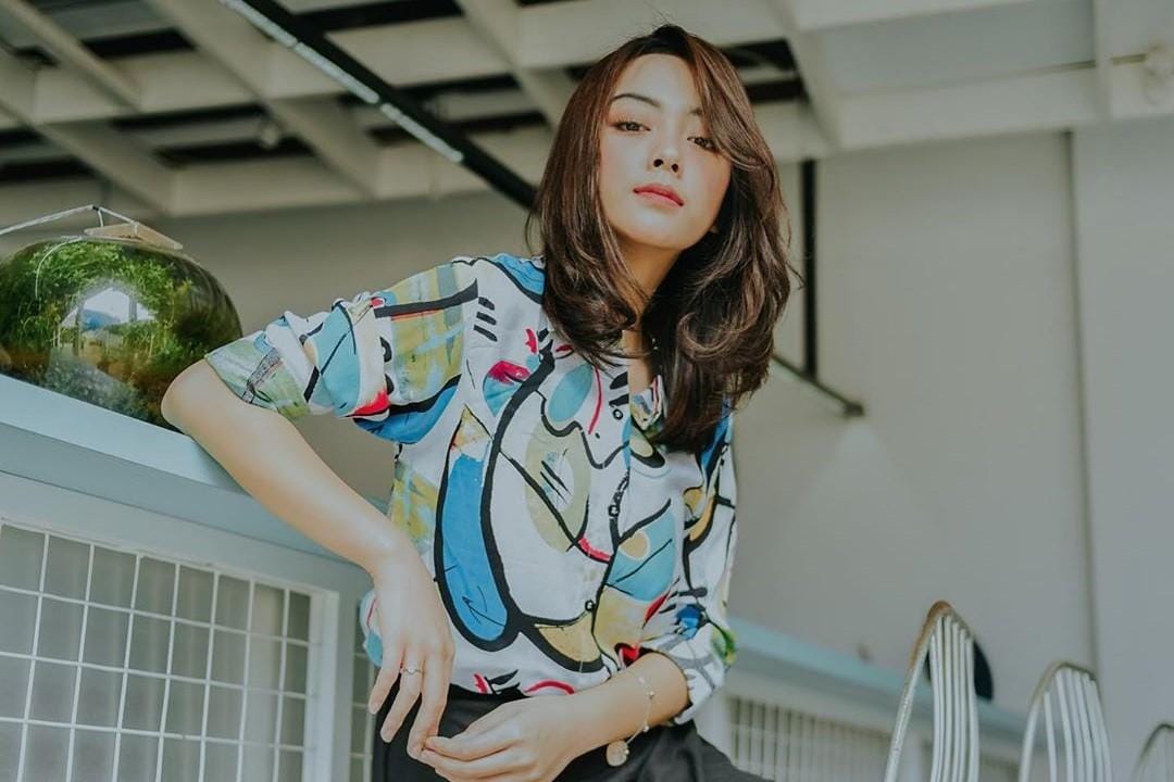 Potret Mantan Rizky Febian, Azalia Bianda yang Suka Foto OOTD