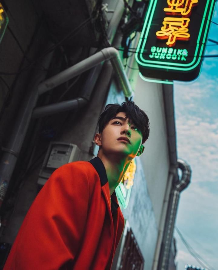 instagram.com/kwakdongyeon0