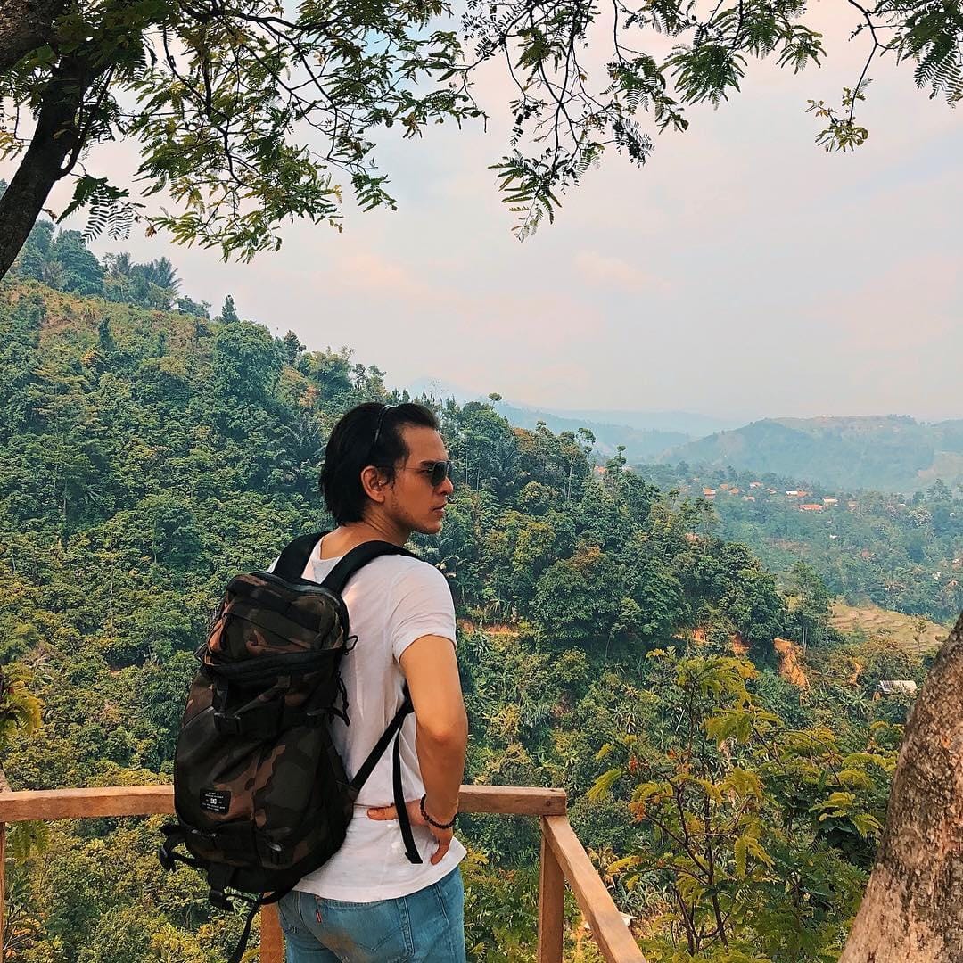 Instagram.com/azofrangga