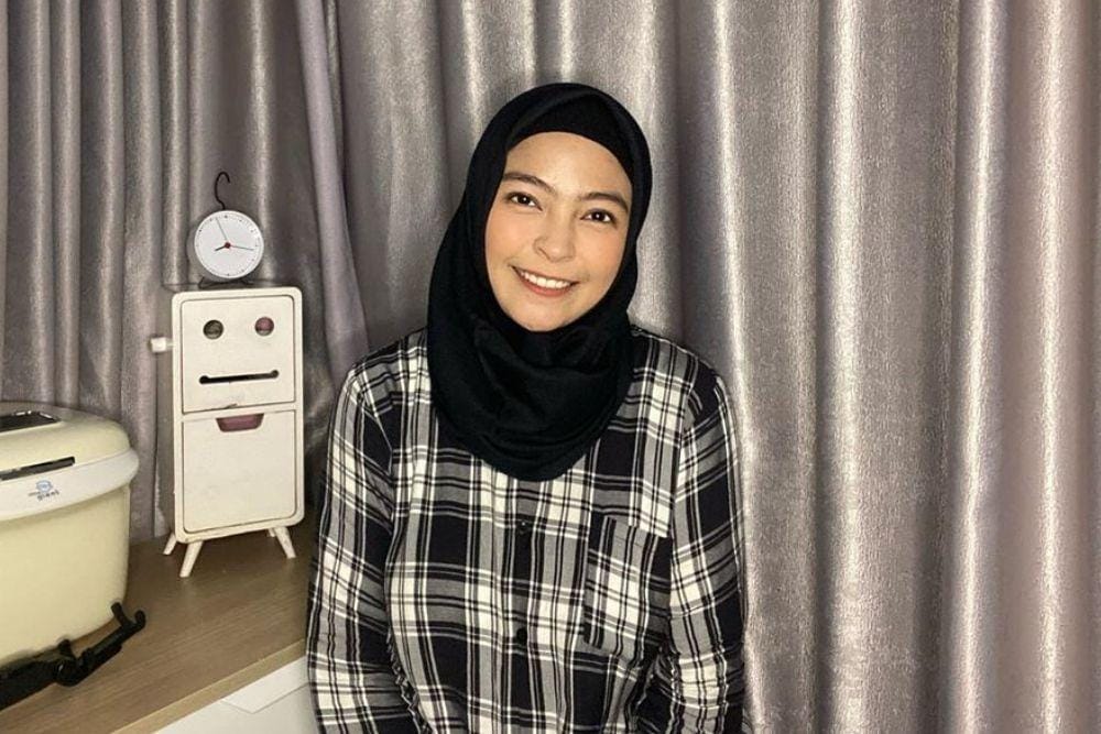 instagram.com/tantrisyalindri