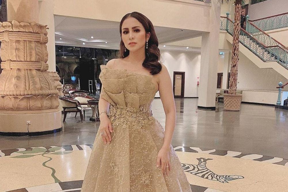 Jadi Idola, Intip 7 Pesona Vokalis Perempuan Band Indonesia