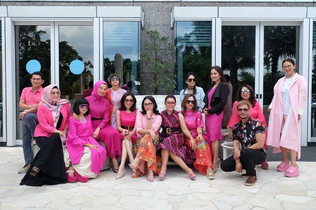 Instagram.com/mayangsaritrihatmodjoreal