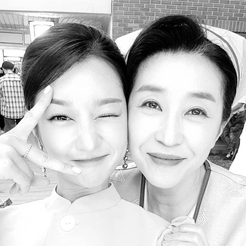 Instagram.com/kim_mee_kyung