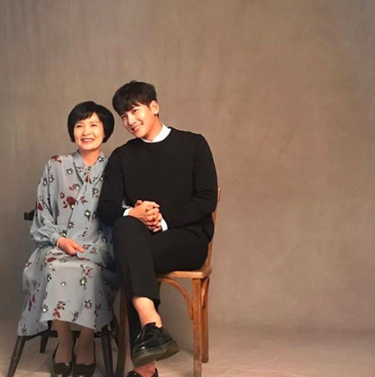 Instagram.com/jichangwook