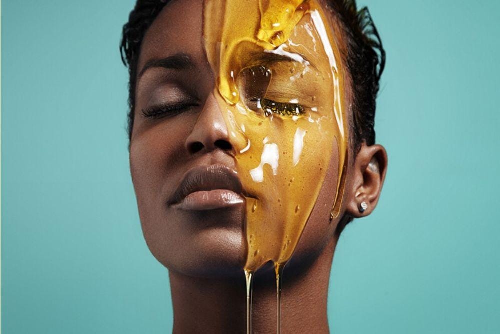 Menutrisi Kulit, Ini 7 Rekomendasi Skincare yang Mengandung Propolis