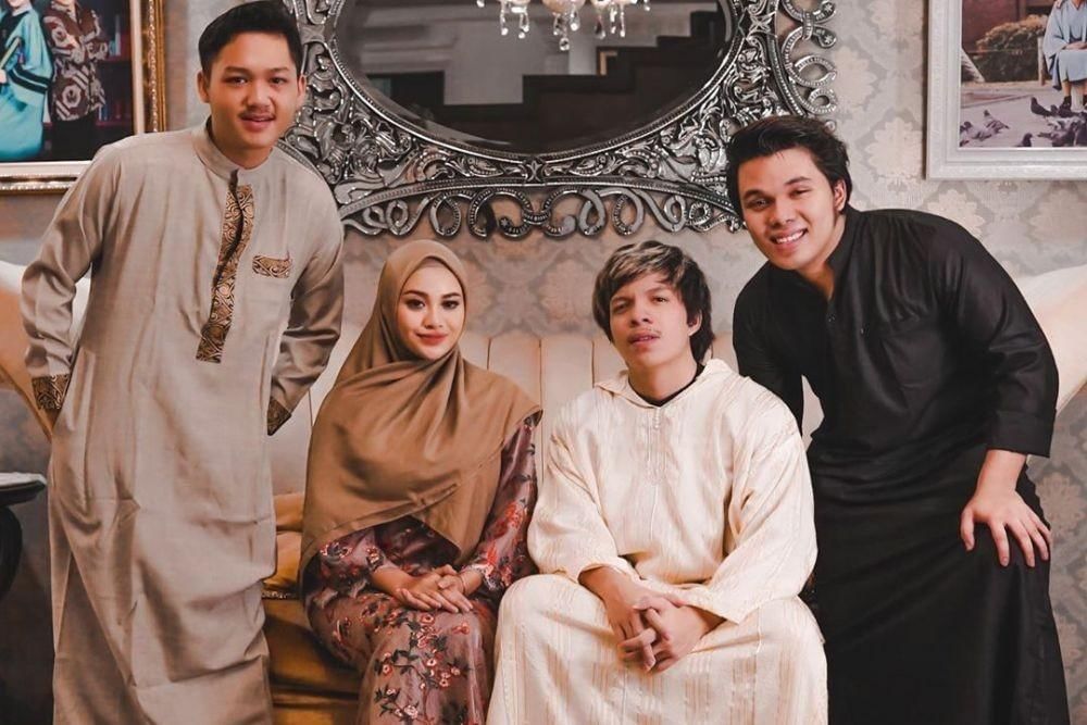 Instagram.com/attahalilintar