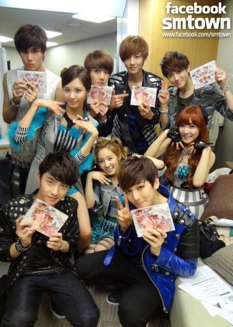 Facebook.com/smtown