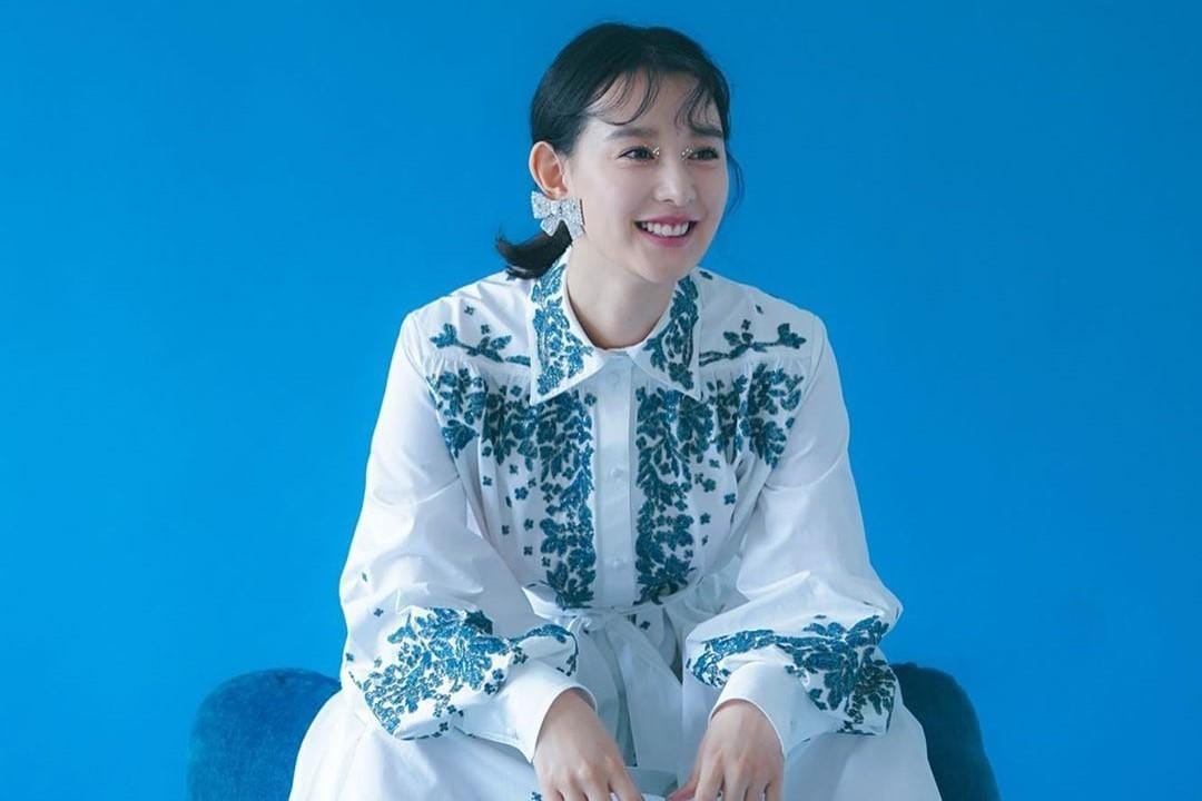 Deretan Gaya Kasual yang Bisa Ditiru dari Kim Ji Won
