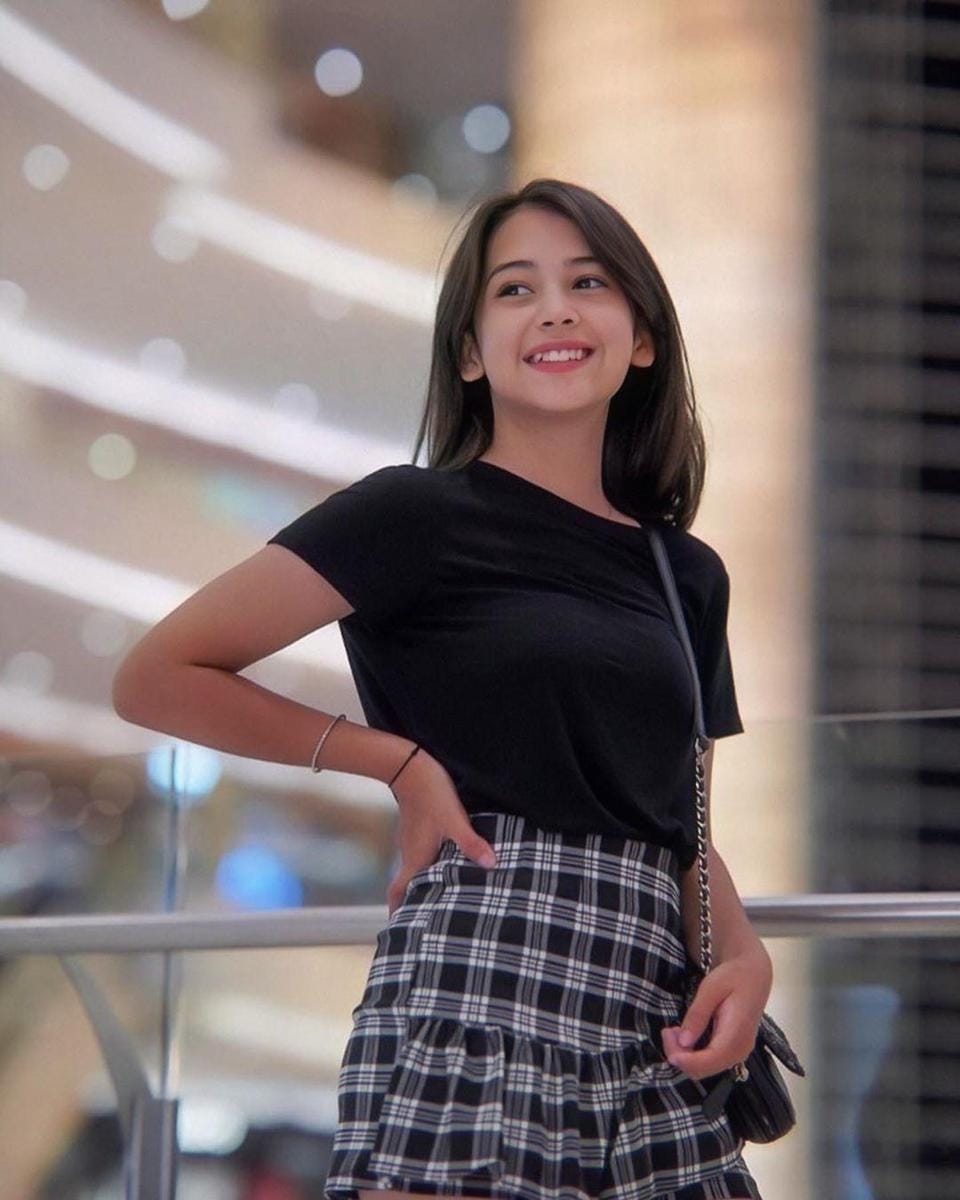 Instagram.com/sandrinna_11