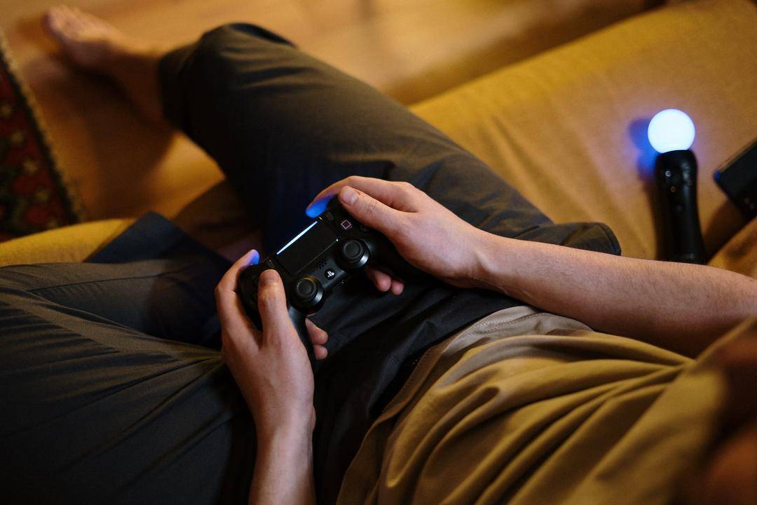 https://www.pexels.com/@cottonbro