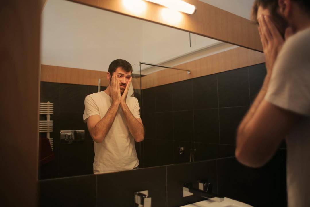 https://www.pexels.com/@olly