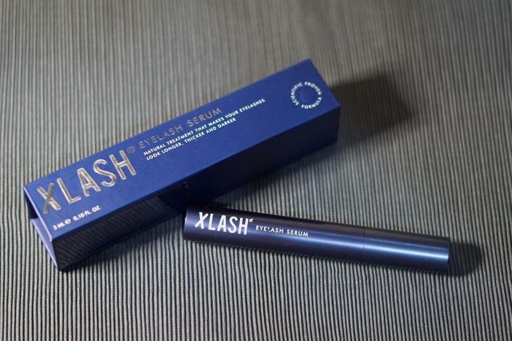 Bulu Mata Lebat dan Panjang Dalam 4 Minggu dengan Serum Ini