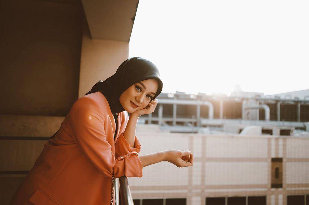 Instagram.com/dindahw