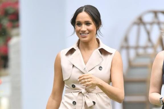 Selalu Standout, Ini Model Dress Favorit Meghan Markle
