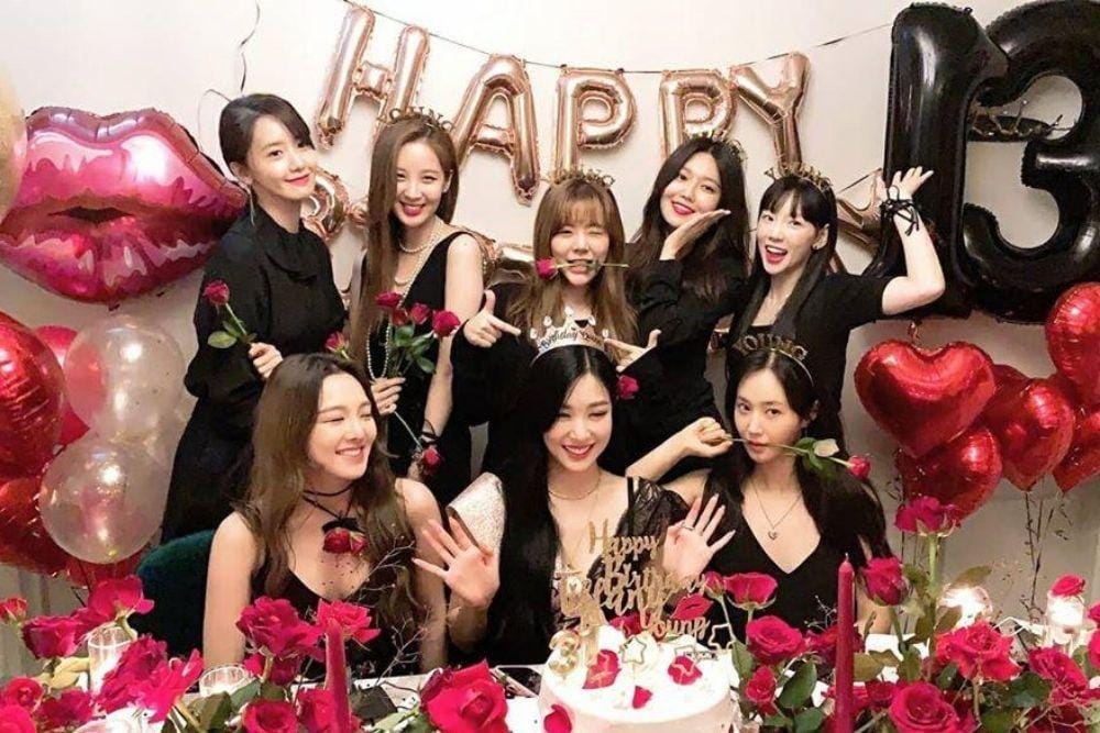 Merayakan Hari Jadi ke-13 Tahun, Intip Transformasi Para Member SNSD