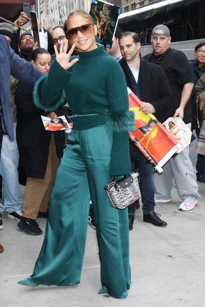 Harpersbazaar.com