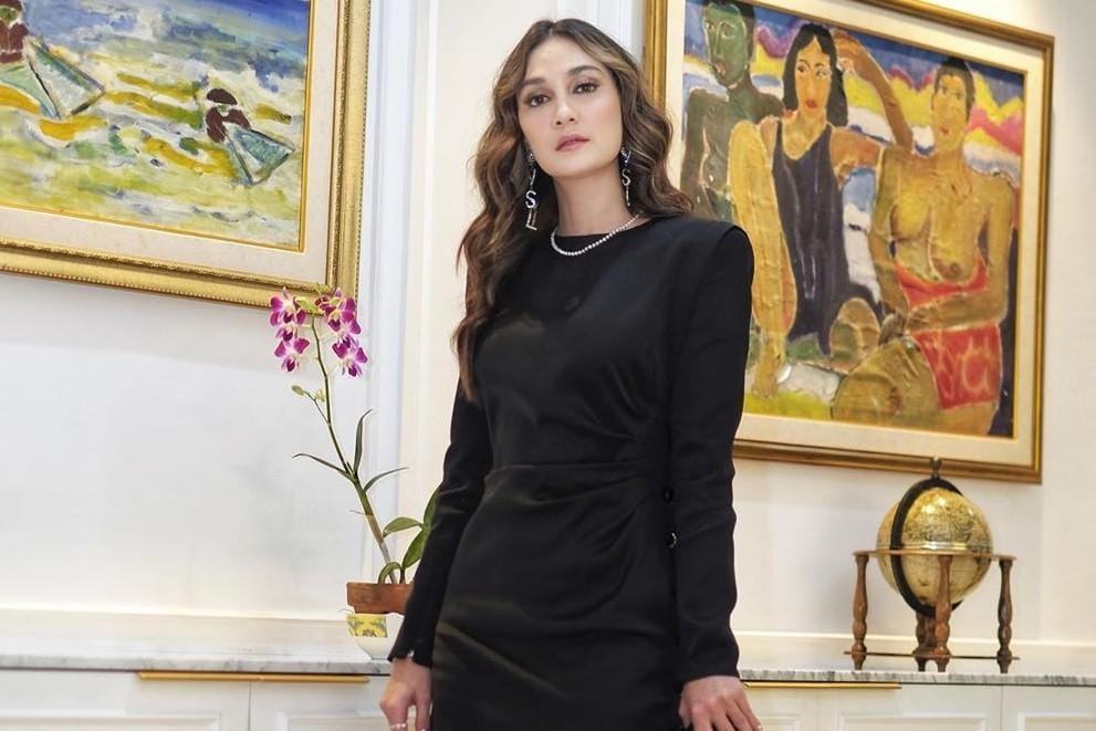 Koleksi Barang Mewah Luna Maya, Harganya Lebih dari 1 Miliar!