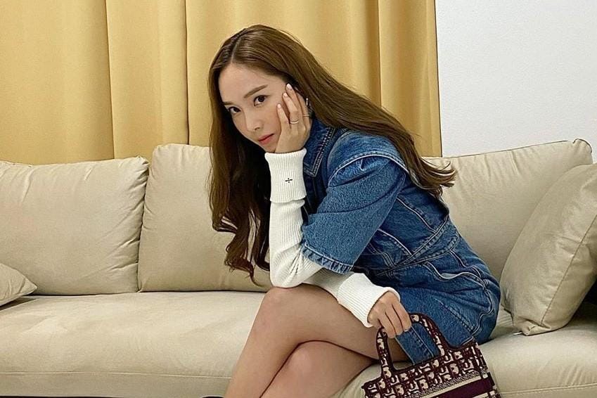 Nggak Hanya Seksi, Ini Bukti Jessica SNSD Punya Gaya yang Modis Abis!